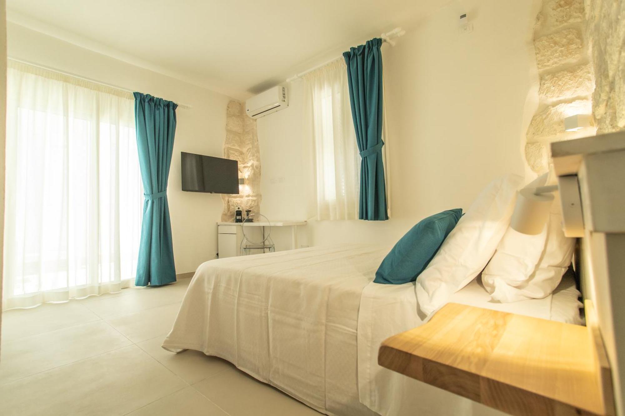 Le Grotte Hotel Lampedusa Exterior photo