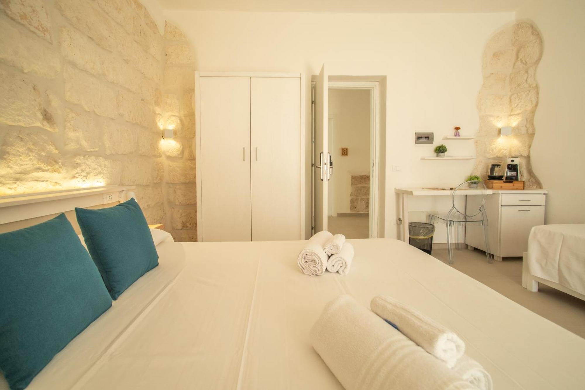 Le Grotte Hotel Lampedusa Exterior photo