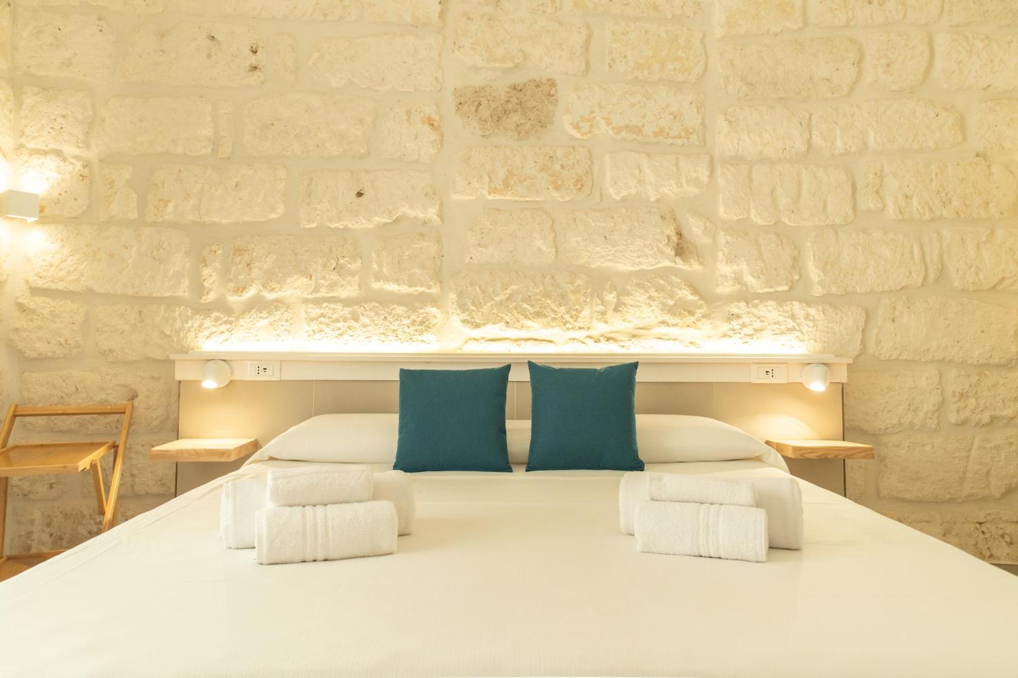 Le Grotte Hotel Lampedusa Exterior photo