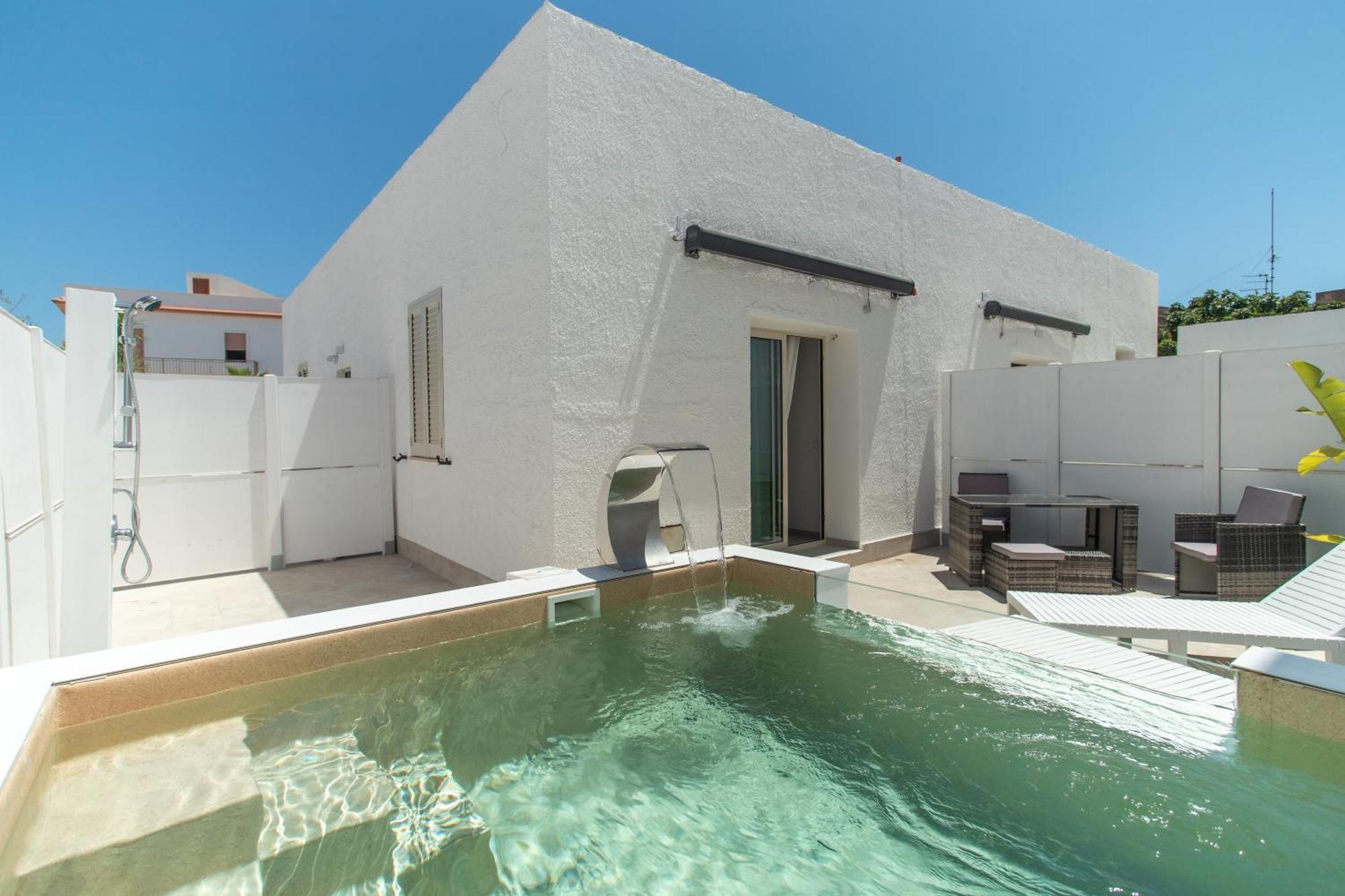 Le Grotte Hotel Lampedusa Exterior photo